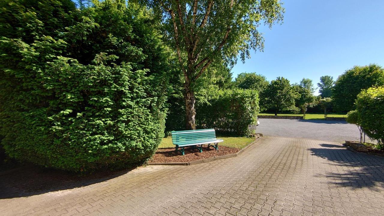 Hotel Landgasthof Fromm Untergruppenbach Kültér fotó